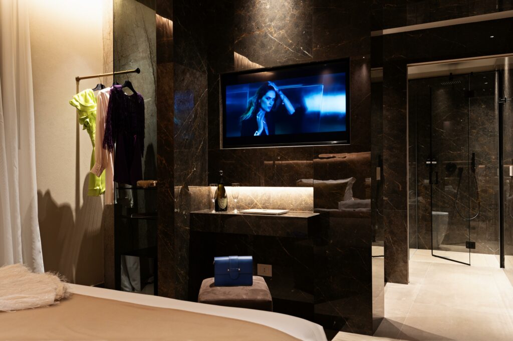 PHOTO-2025-03-21-13-40-59 2